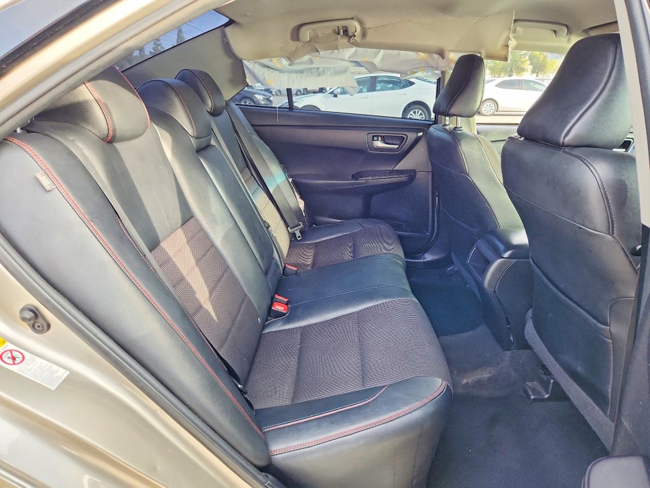 Toyota Camry Se