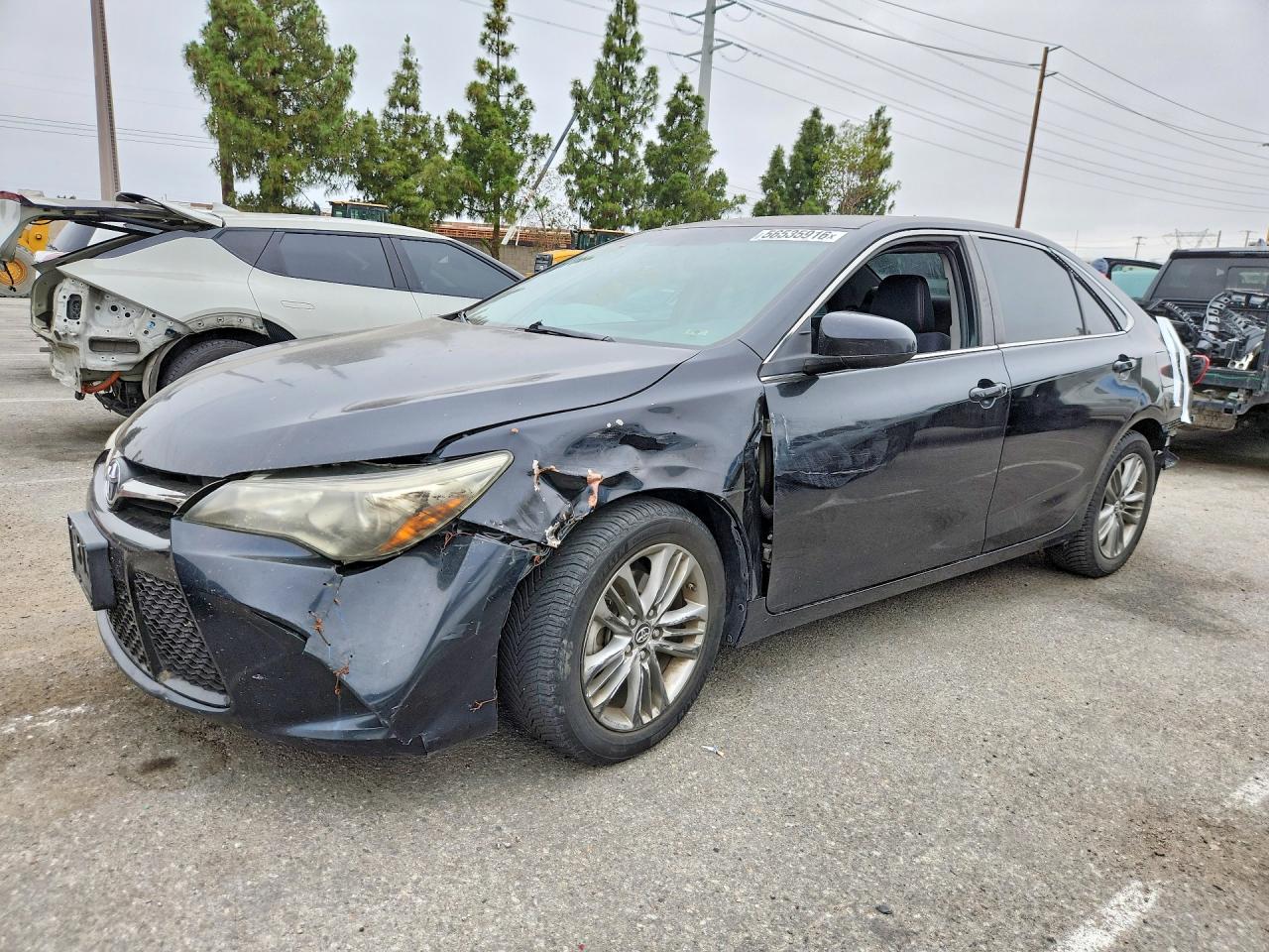 Salvage Toyota Camry Image