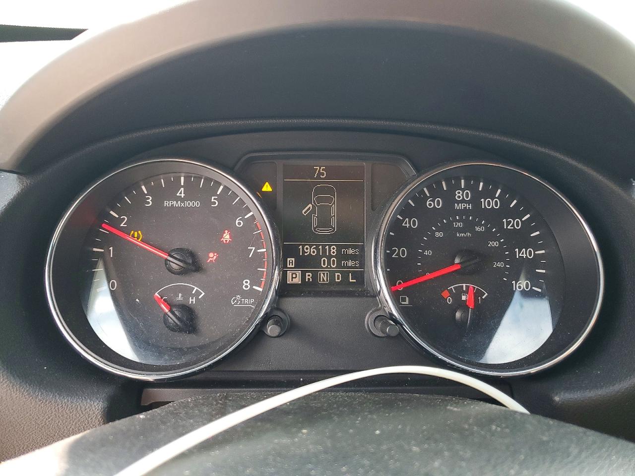 Nissan Rogue S