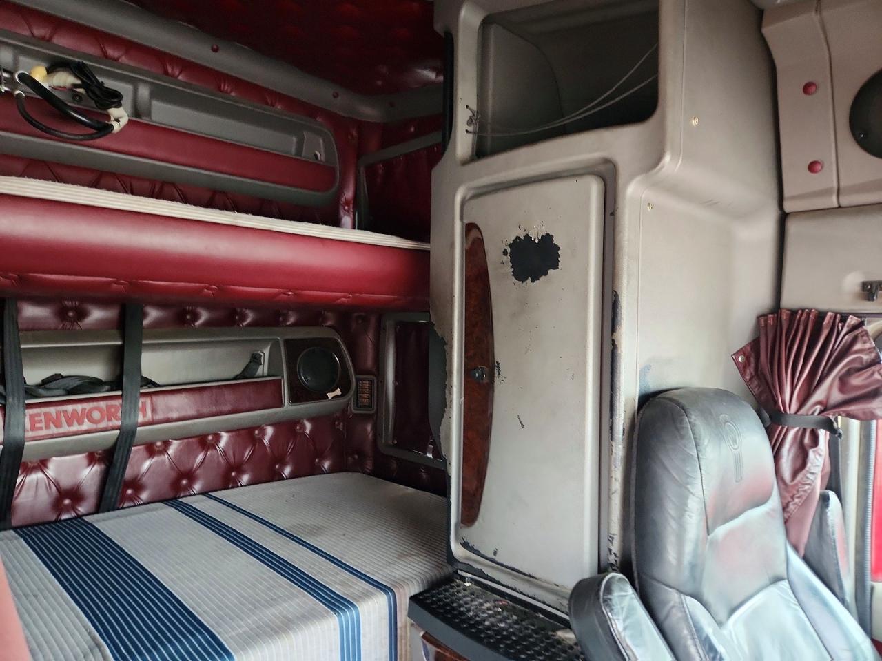 Kenworth Trailer