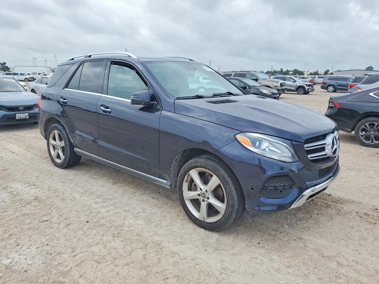 Mercedes-Benz GLE 350