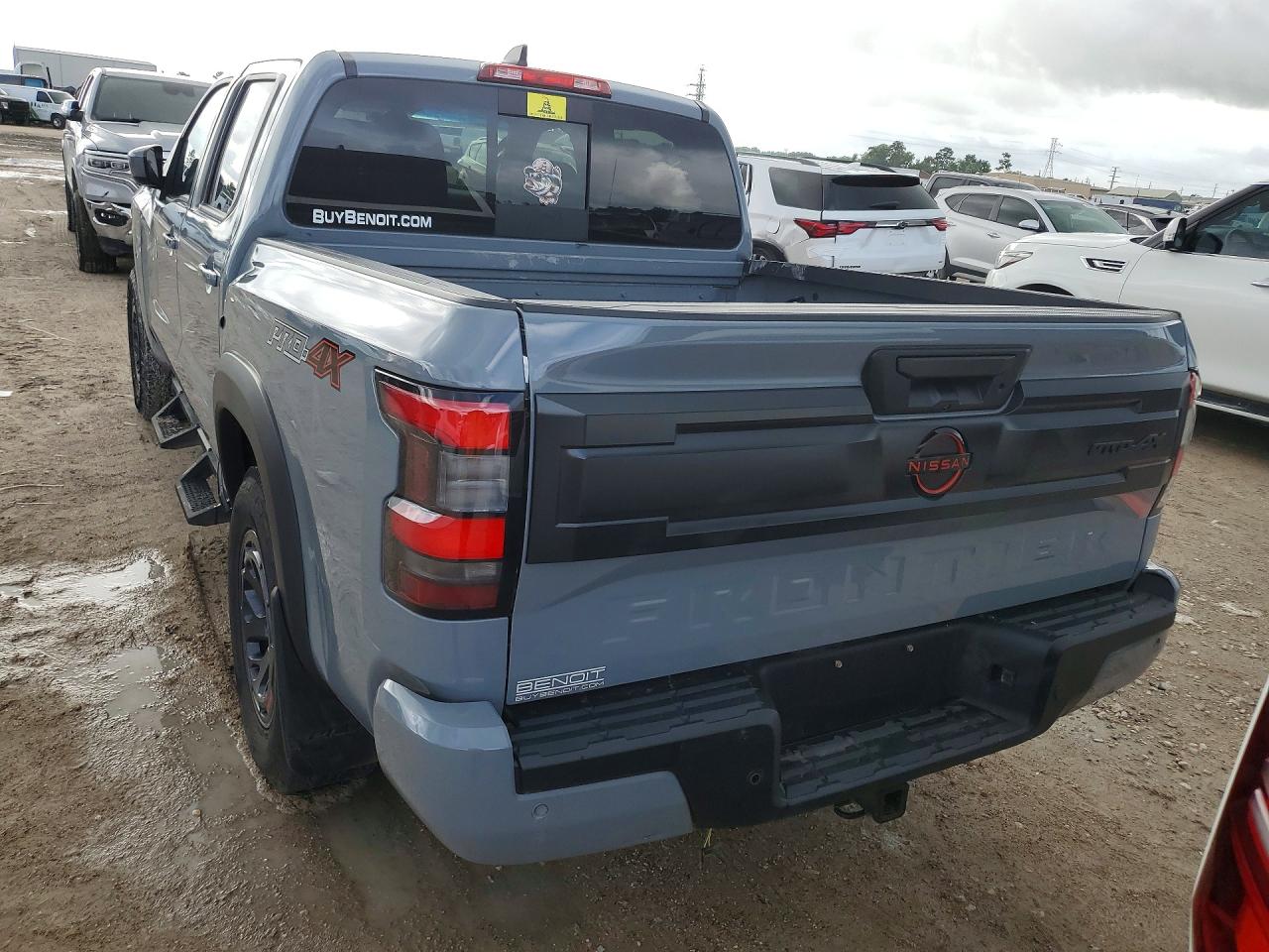 Nissan Frontier Pro-4x
