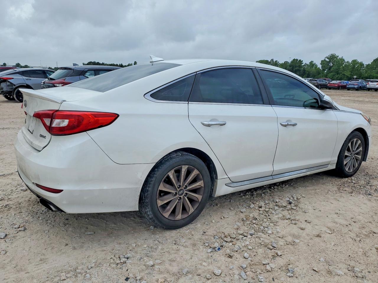 Hyundai SONATA Sport
