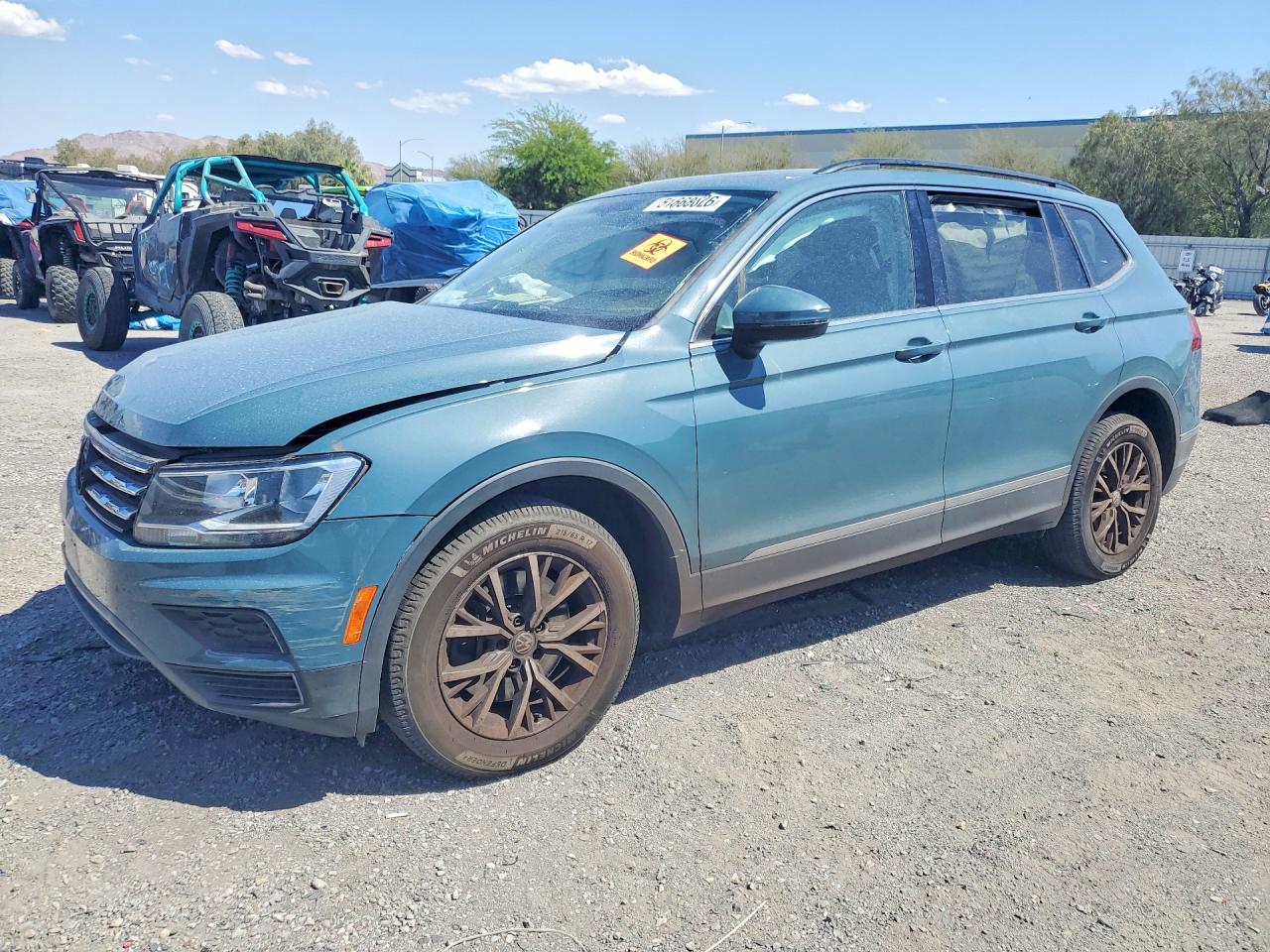 Salvage Volkswagen Tiguan Image