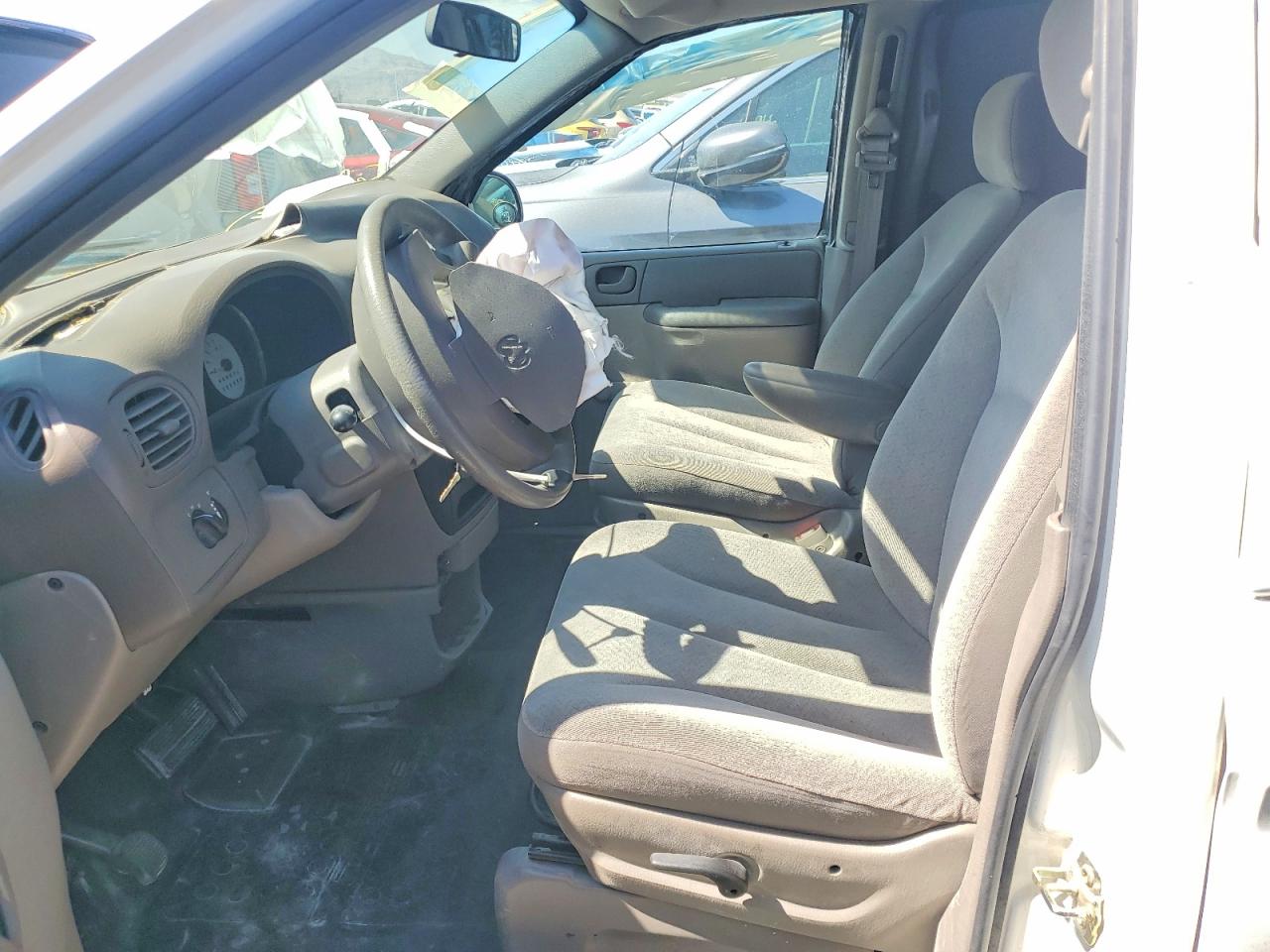 Dodge Caravan C