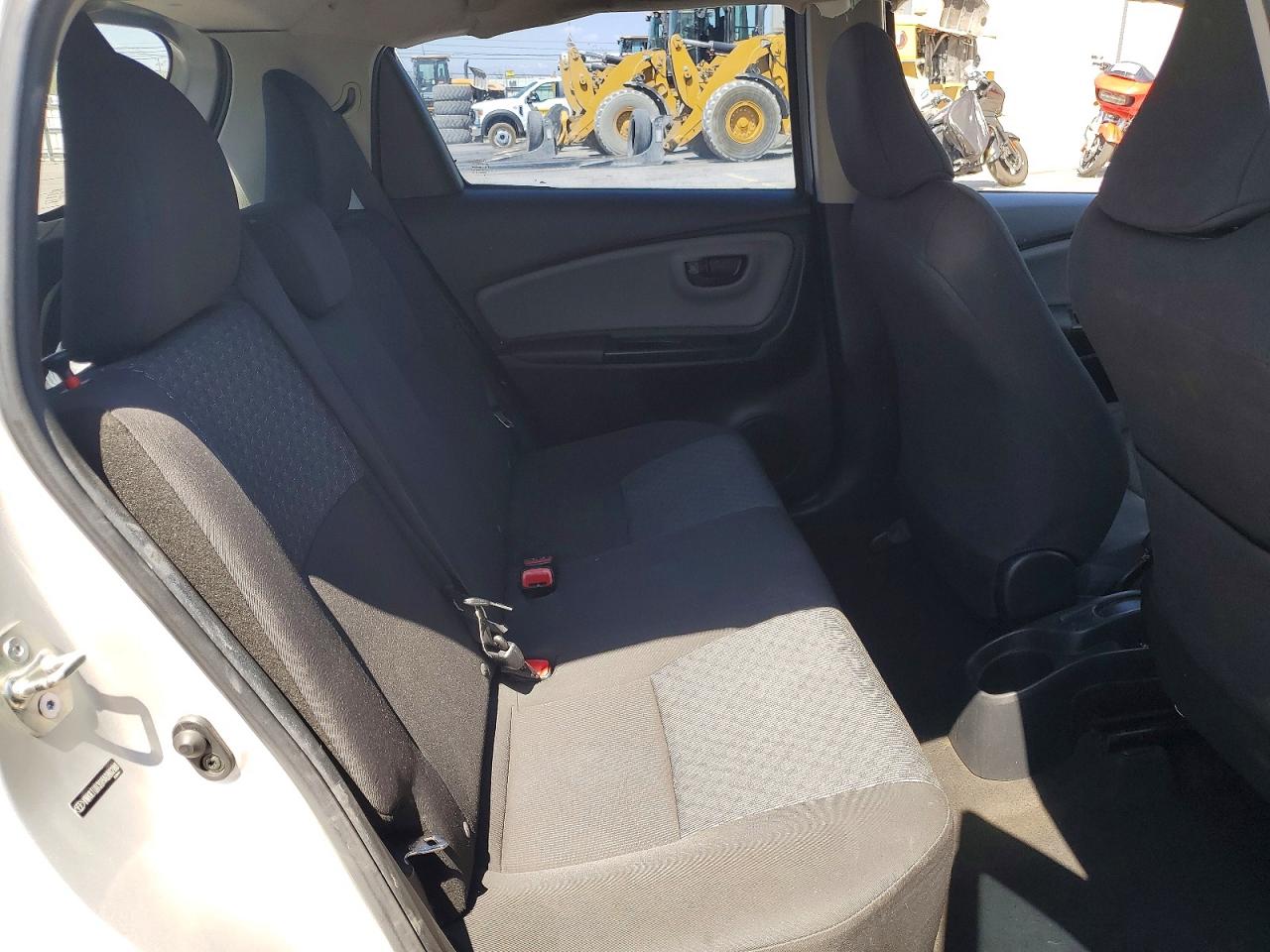 Toyota Yaris 5-door L Fleet