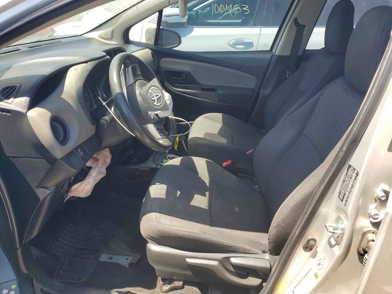 Toyota Yaris 5-door L Fleet