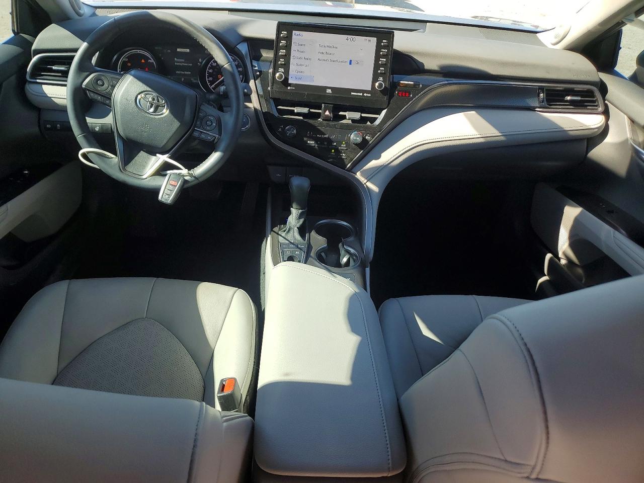Toyota Camry Xse