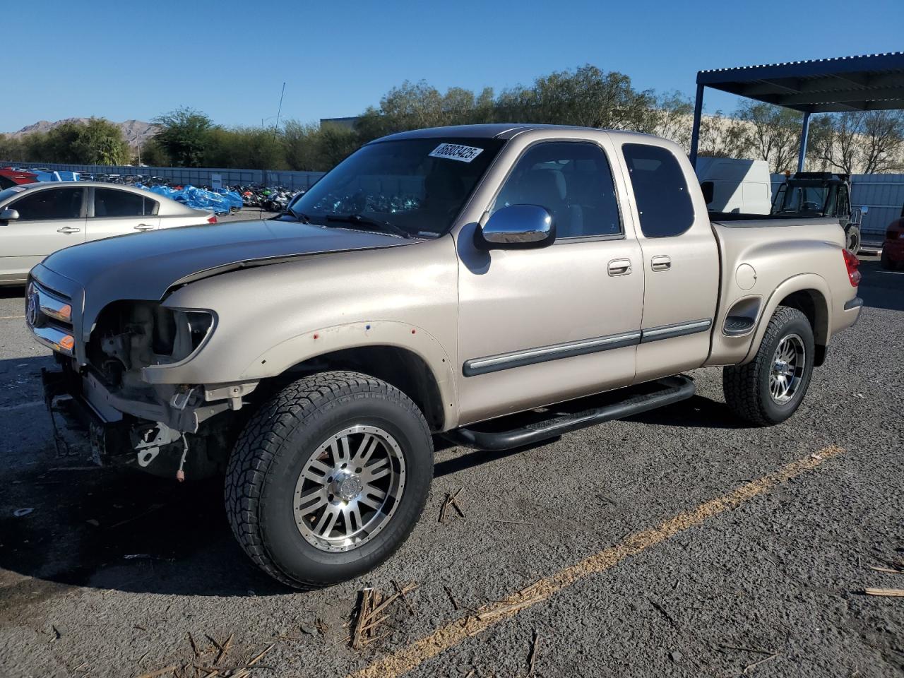 Salvage Toyota Tundra Image