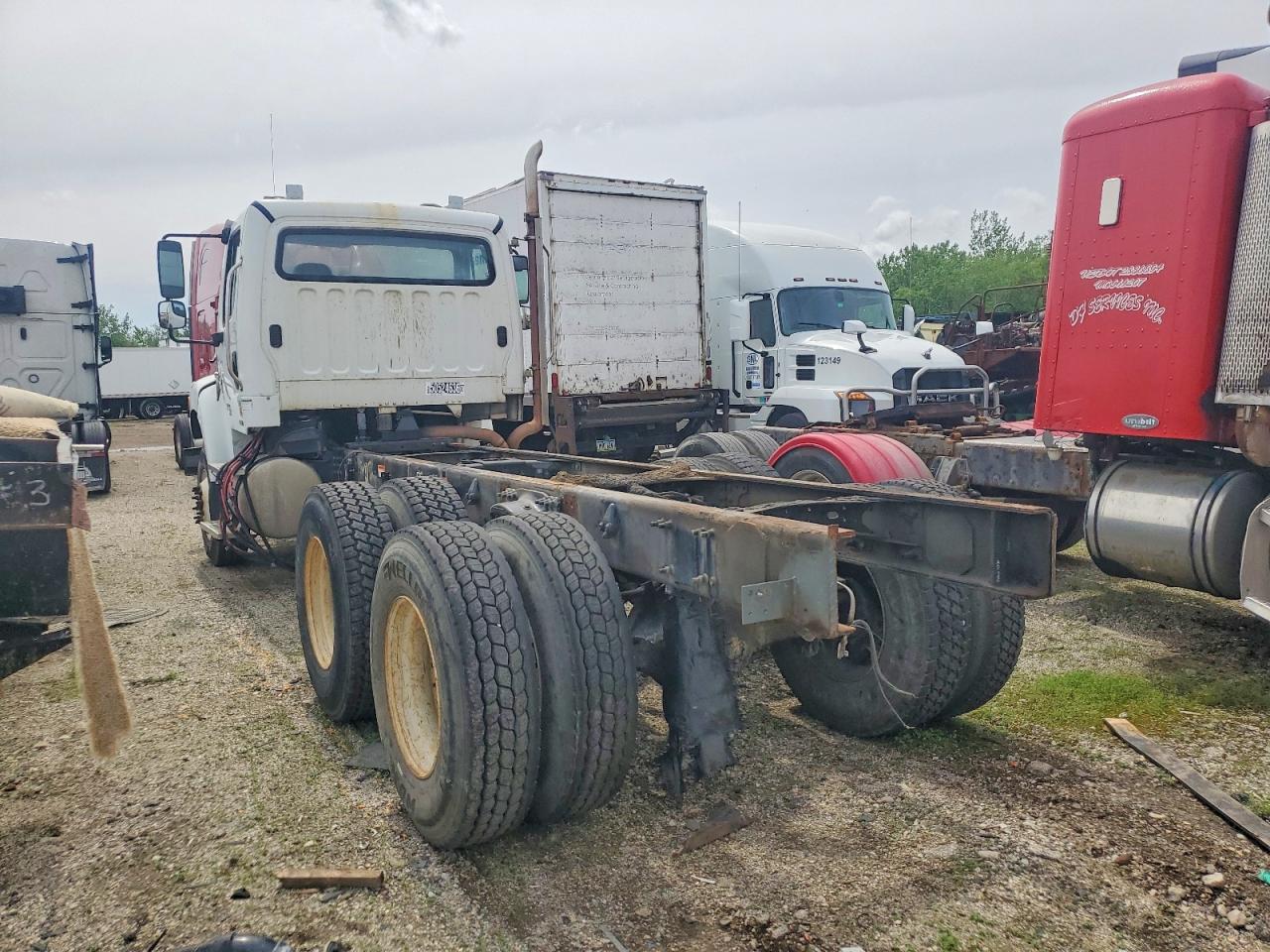 Freightliner M2