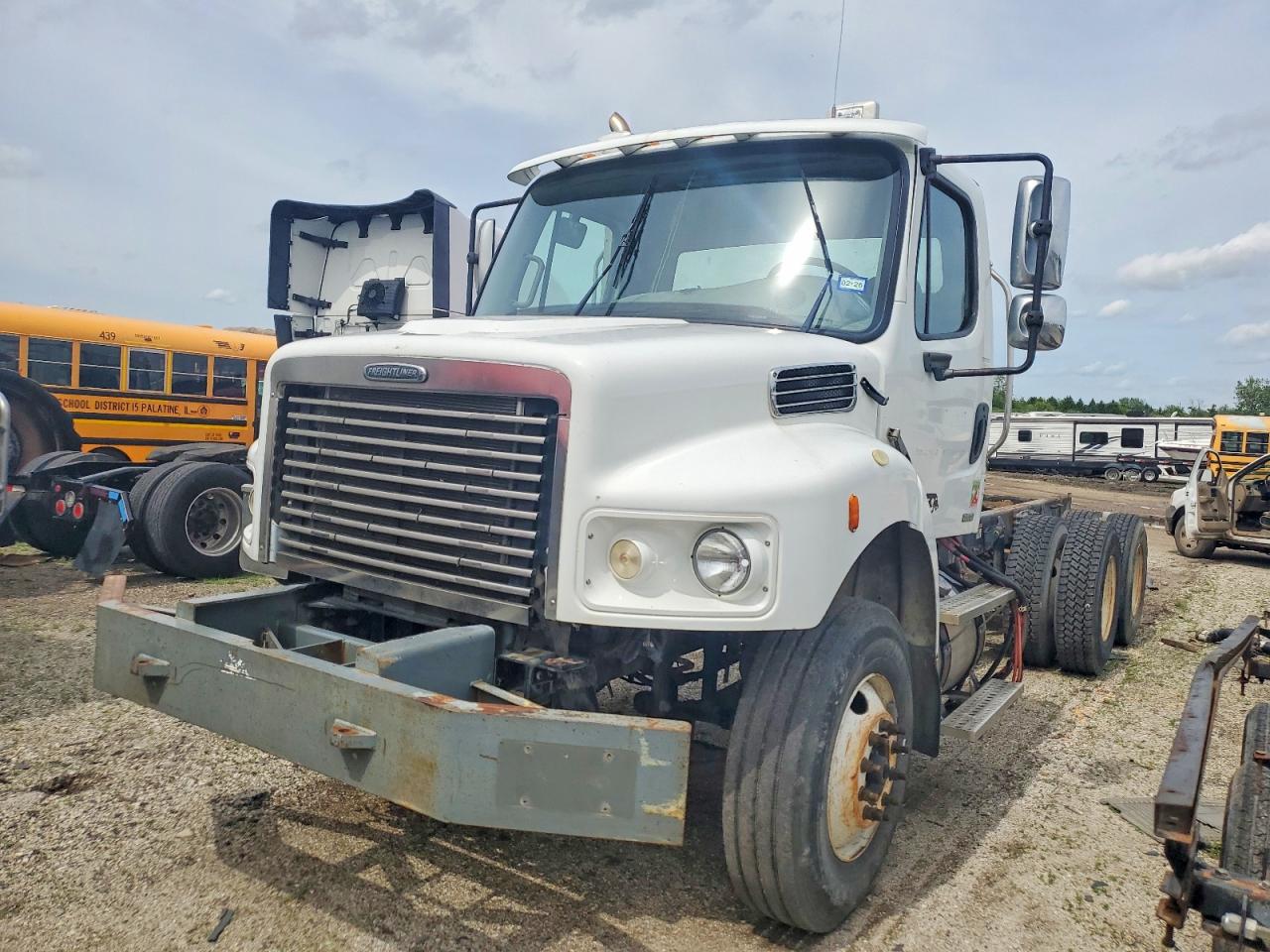 Freightliner M2