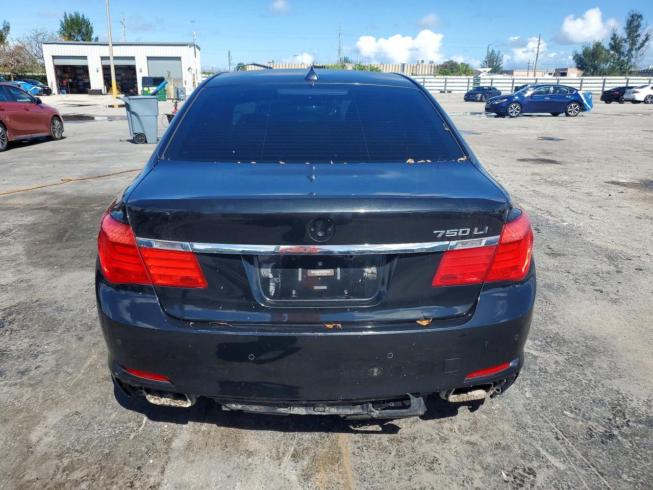 BMW 7 Series Lxi