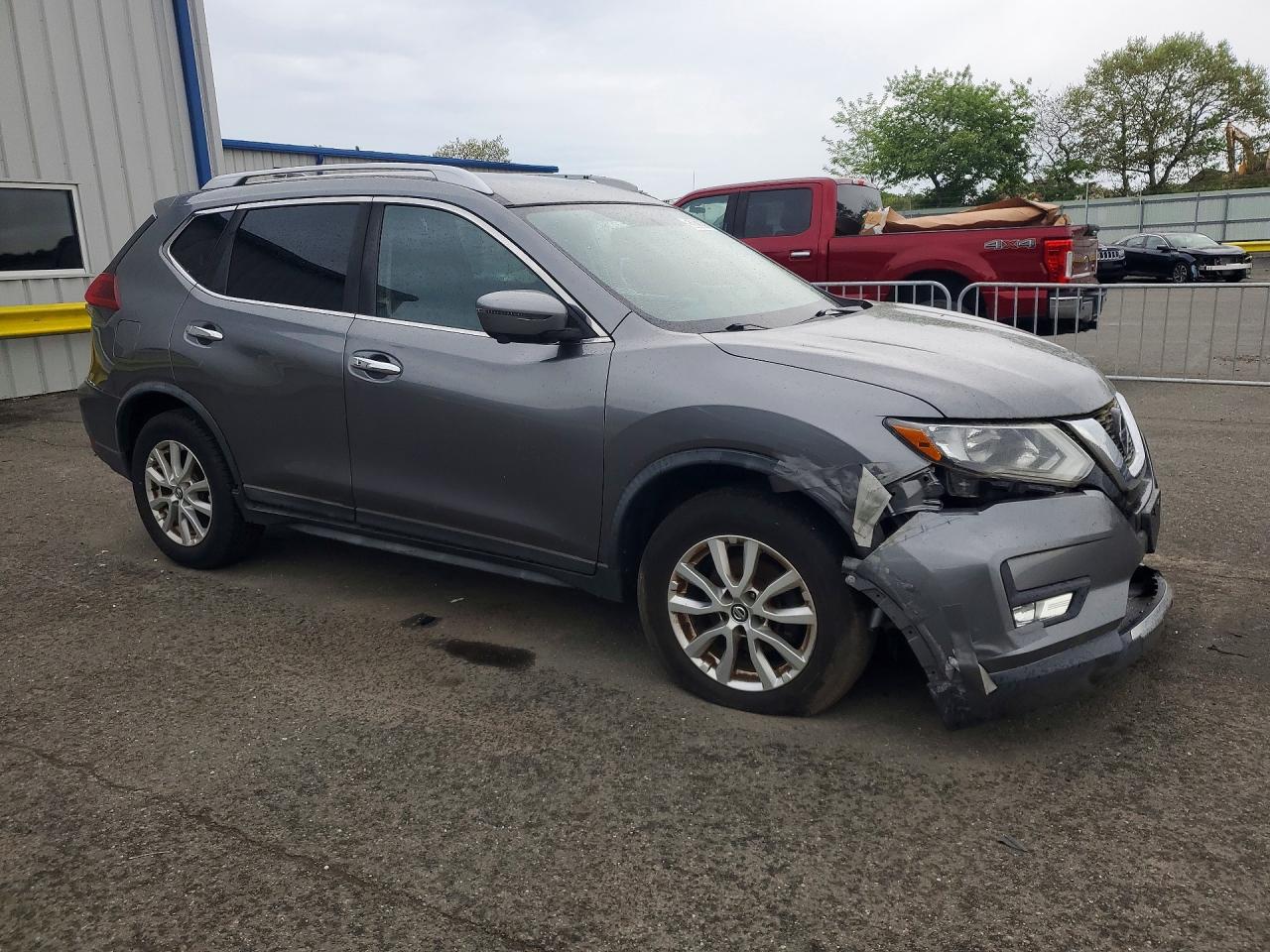 Nissan Rogue Sv