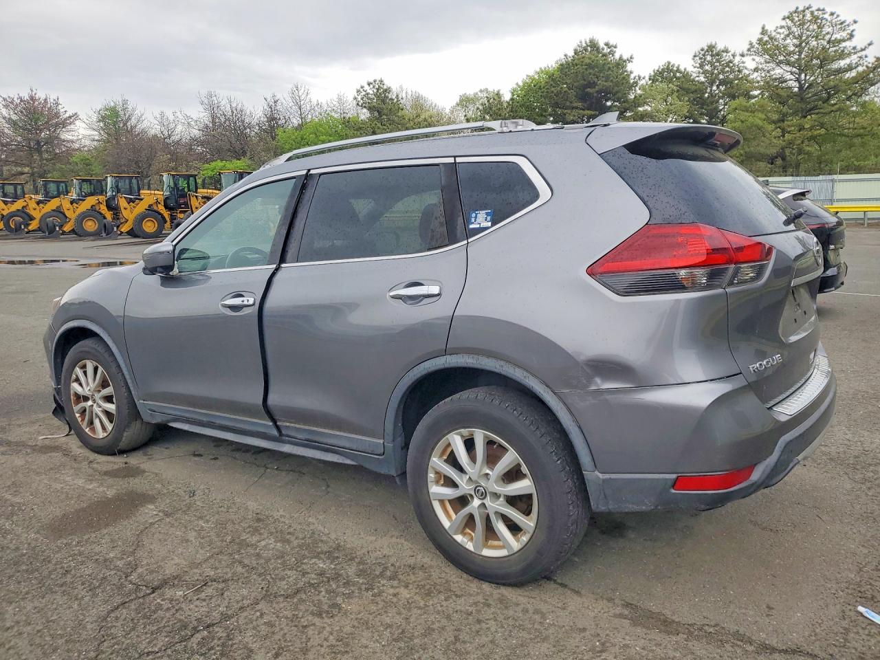 Nissan Rogue Sv