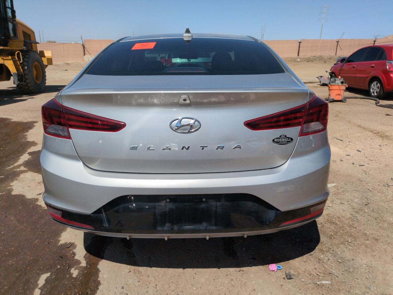 Hyundai ELANTRA Sel