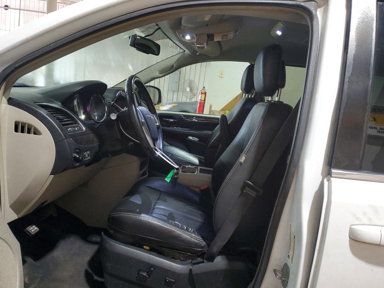 Chrysler Minivan Touring