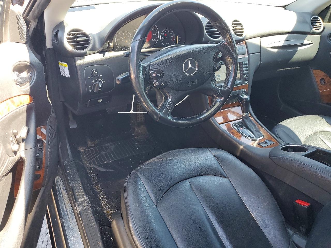 Mercedes-Benz Clk-class 550