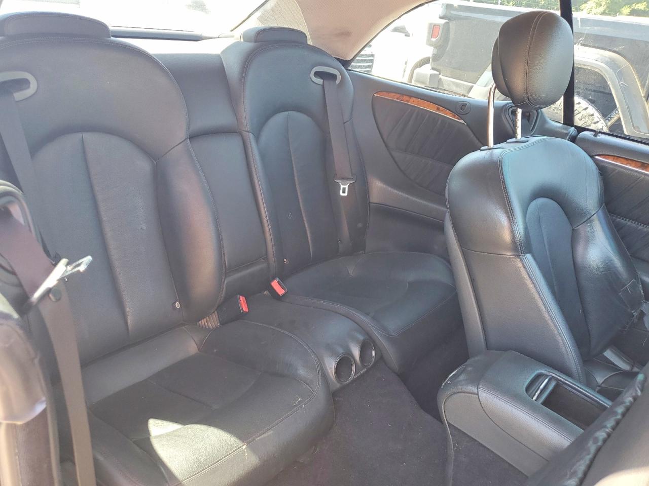 Mercedes-Benz Clk-class 550