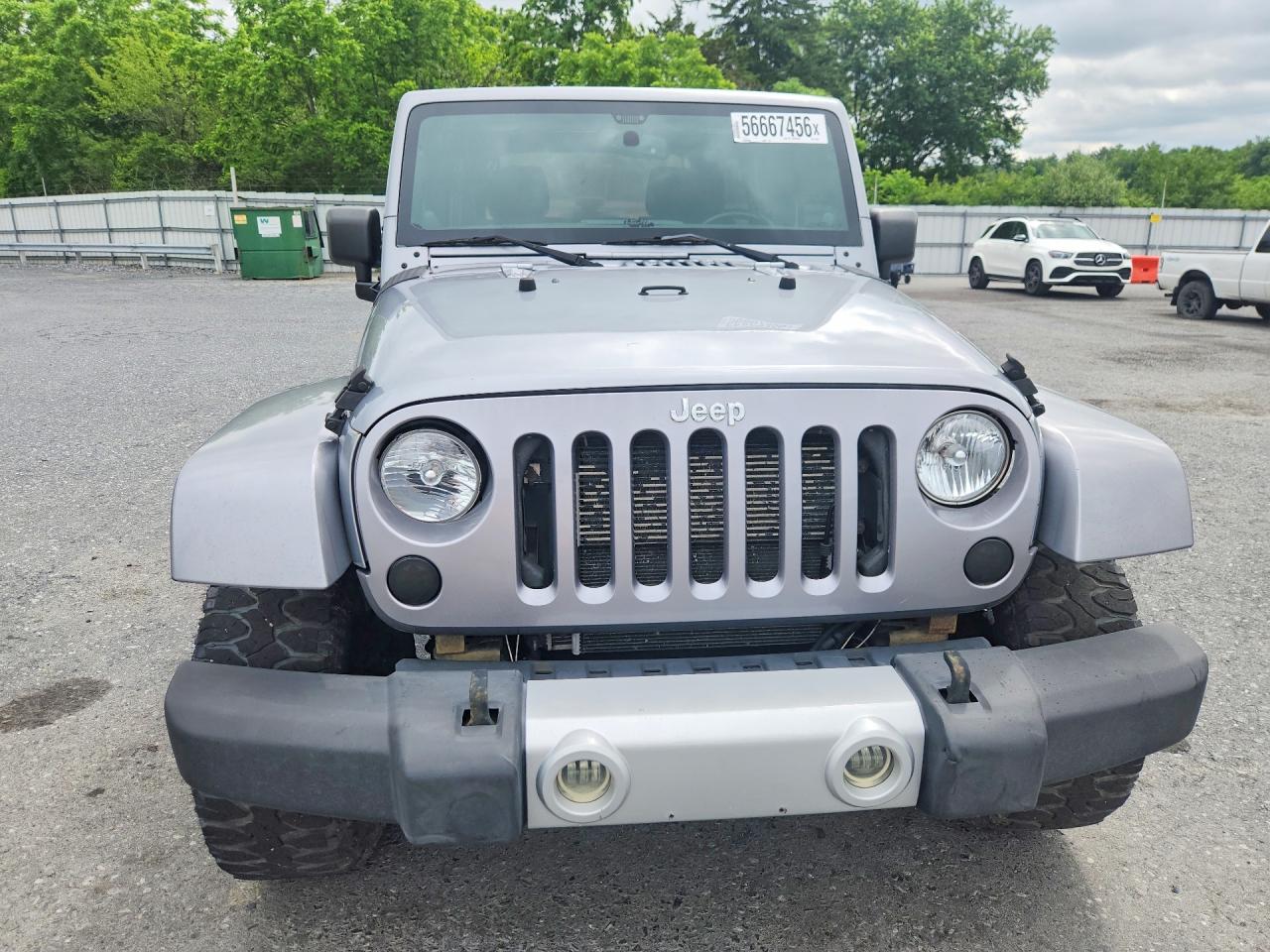 Jeep Wrangler Sahara