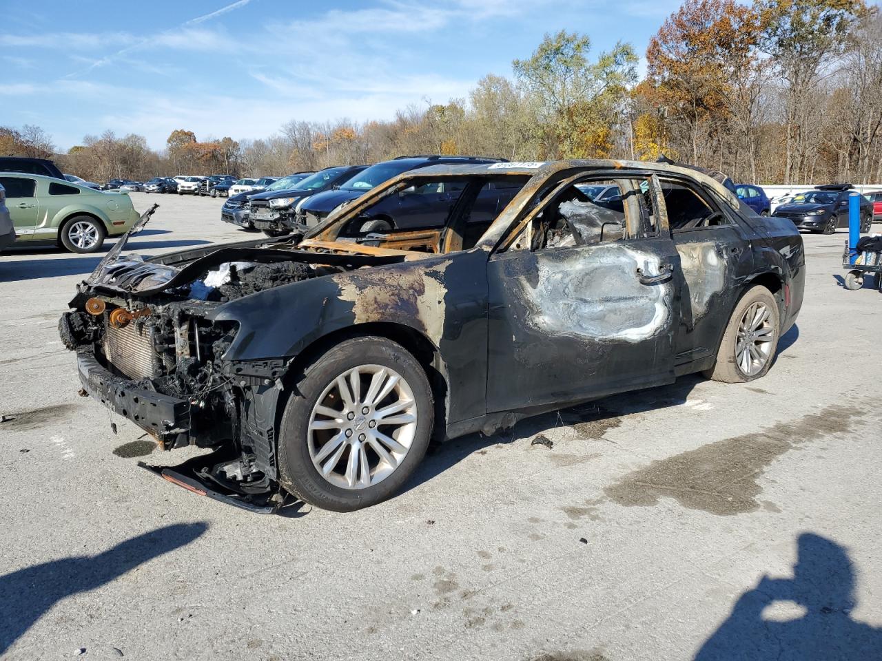Salvage Chrysler 300 Image