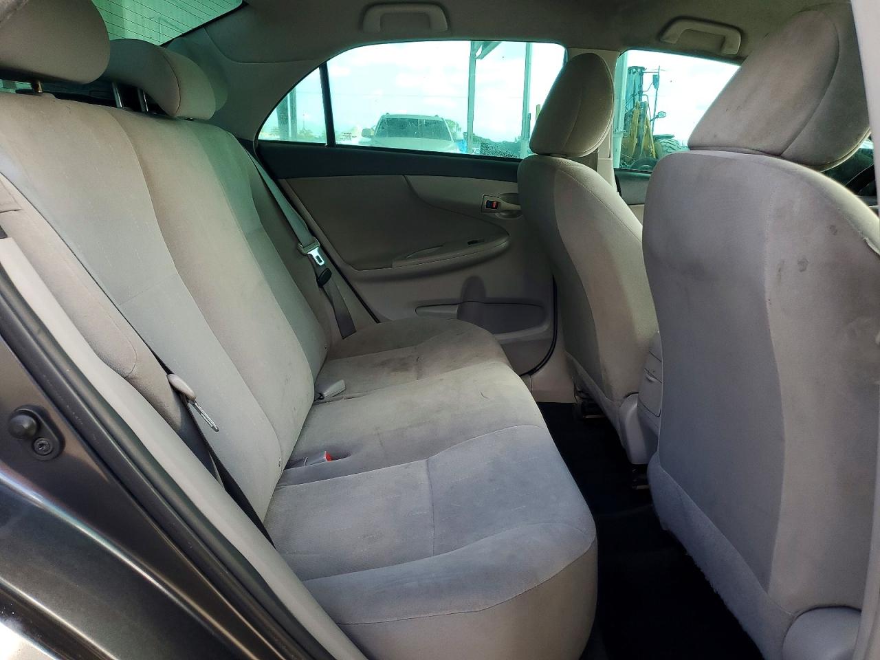 Toyota Corolla L