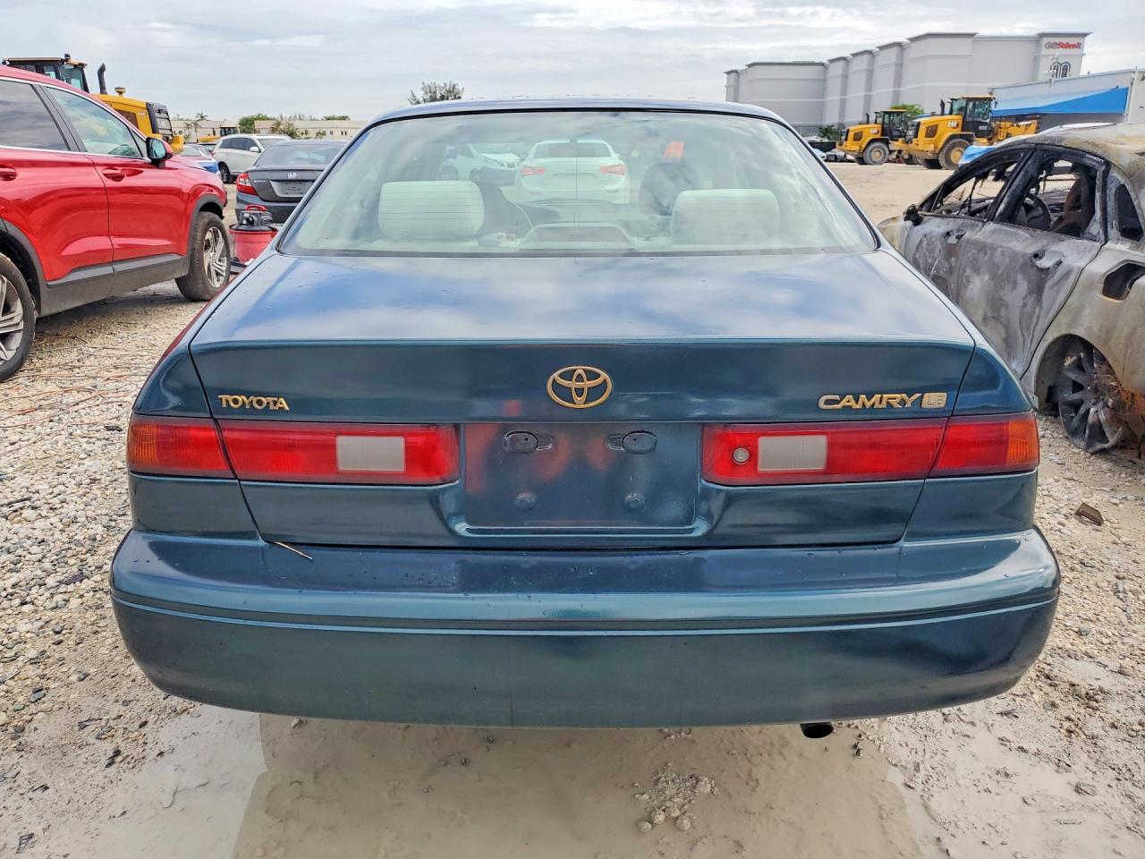 Toyota Camry Le