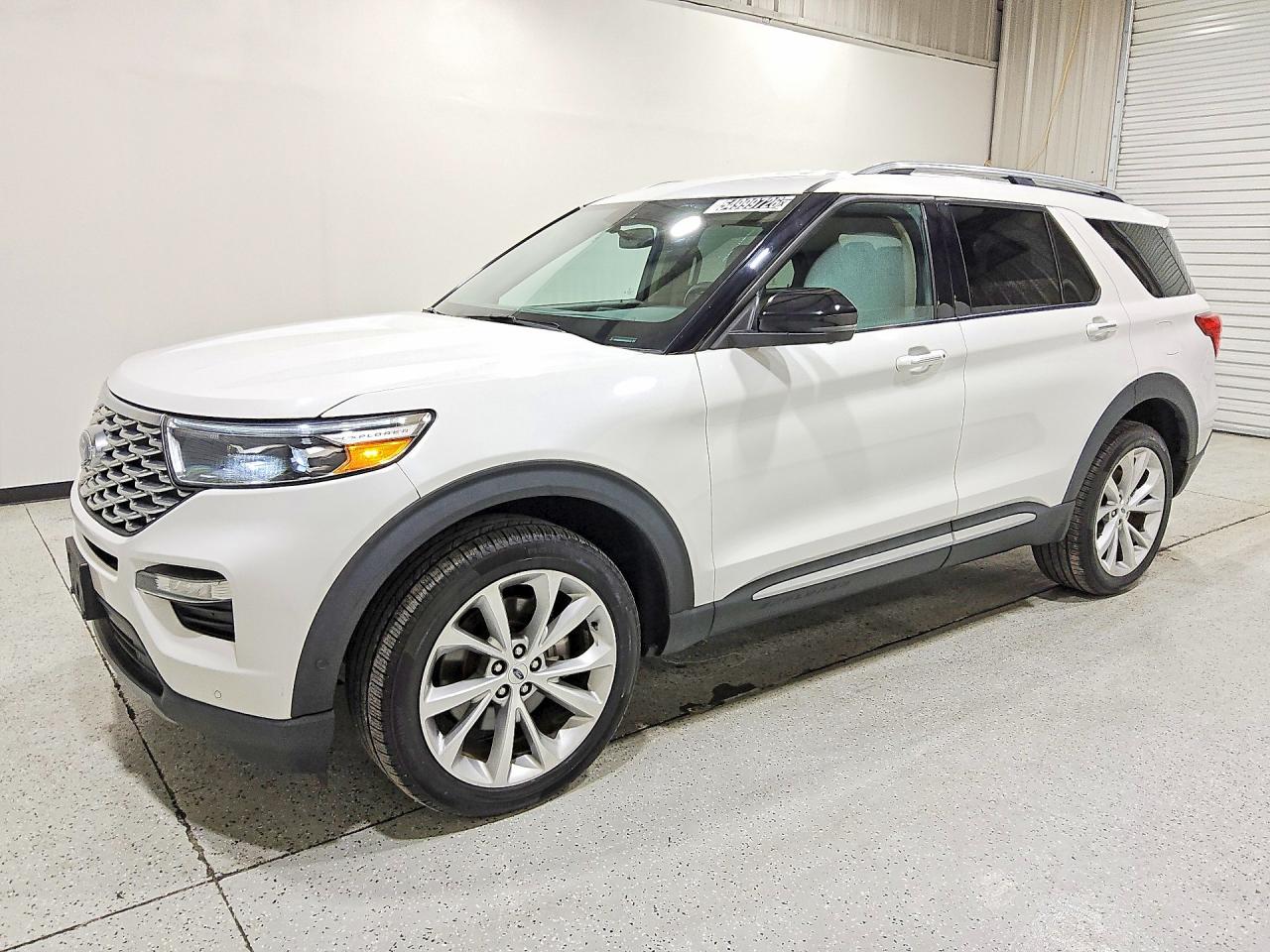 Salvage Ford Explorer Image