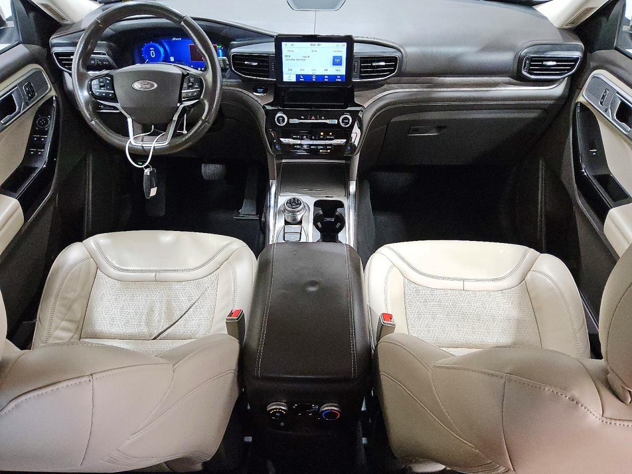 Ford Explorer Platinum