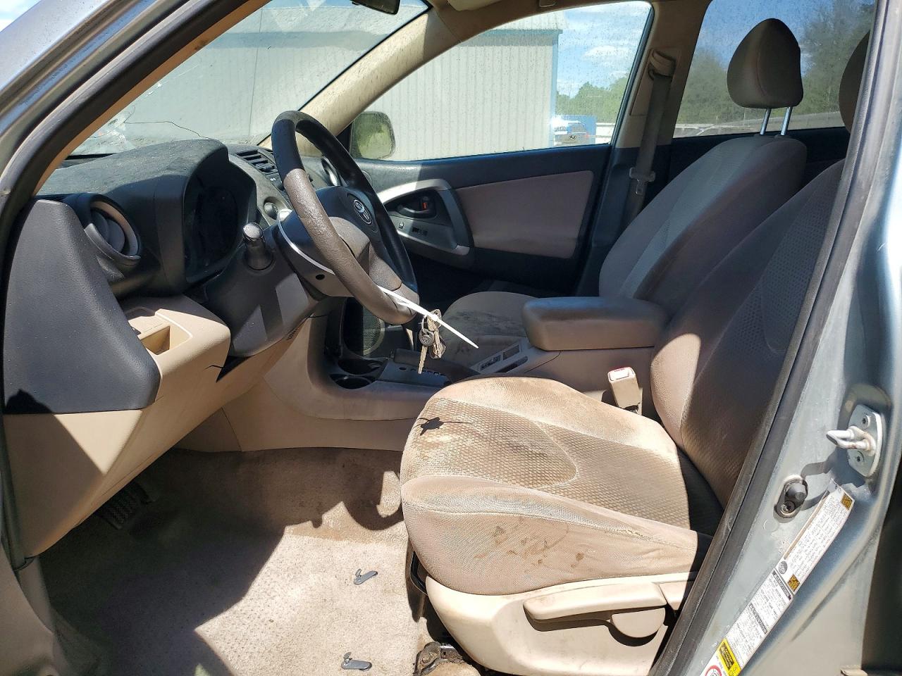 Toyota RAV4 Base