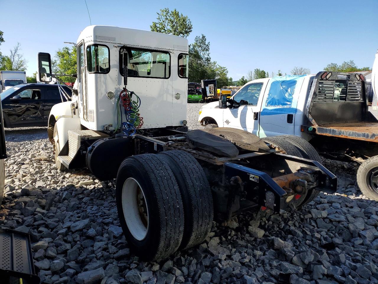 Kenworth T370