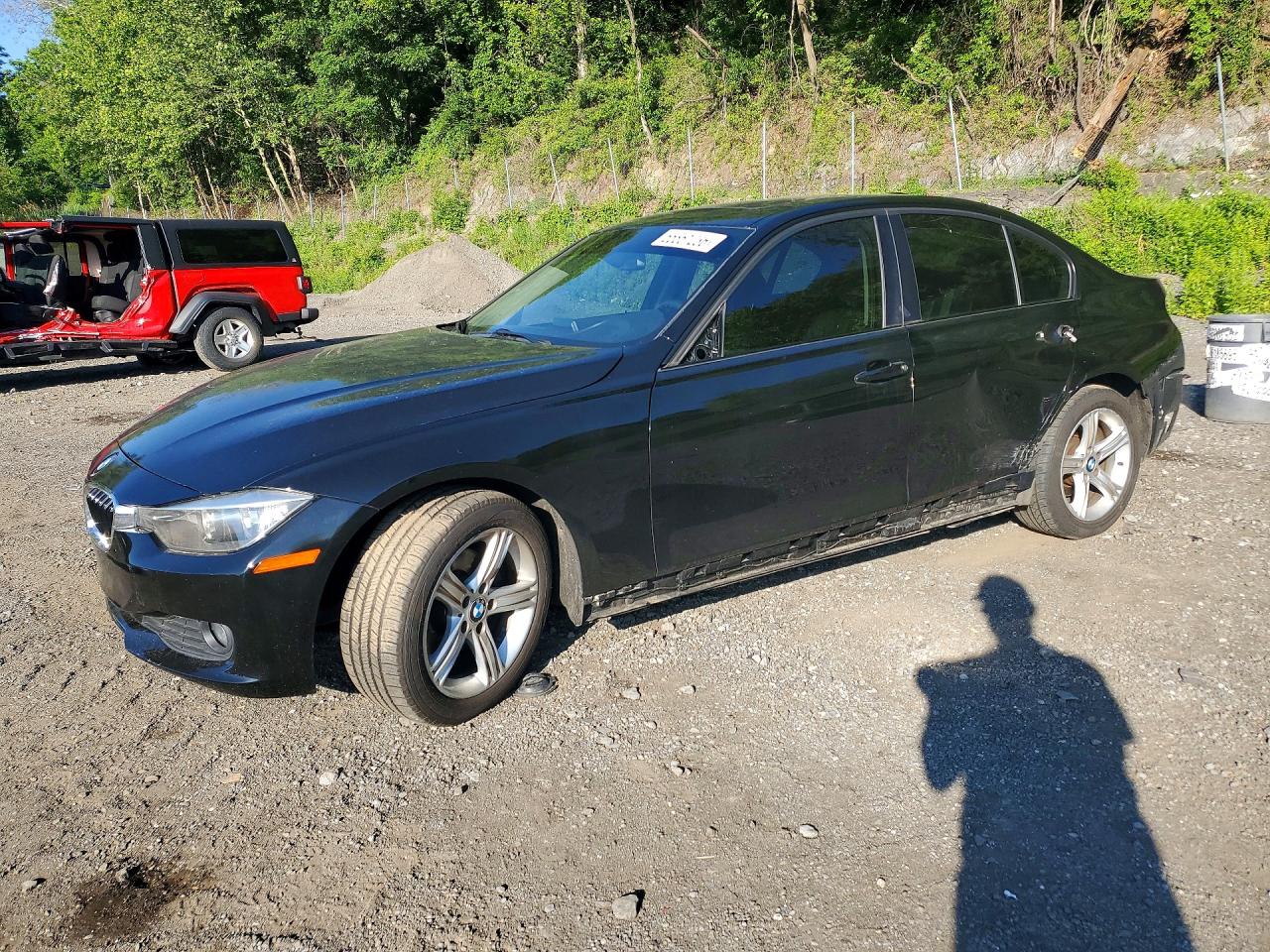 Salvage BMW 3 Series Image