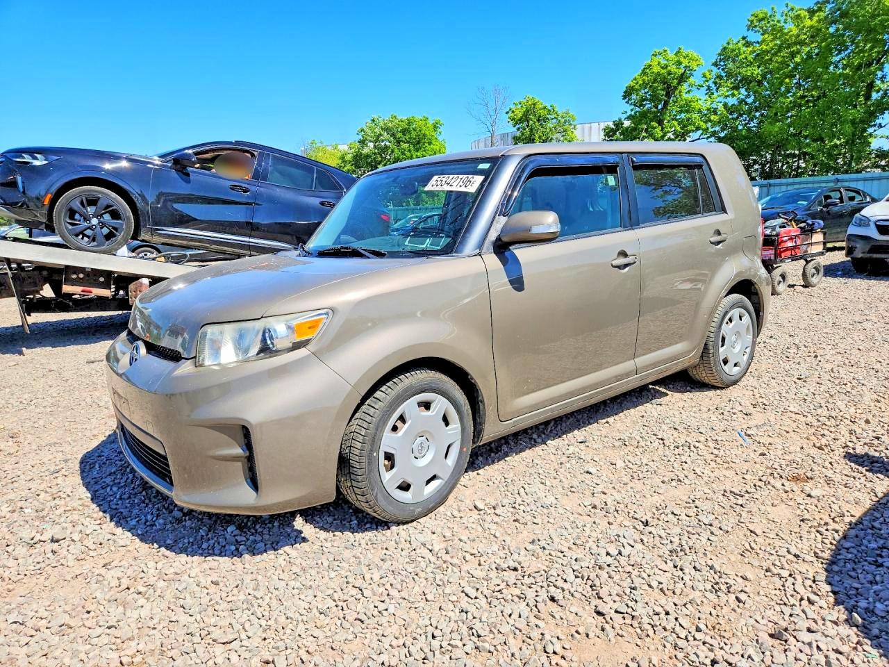 Salvage Scion xB Image