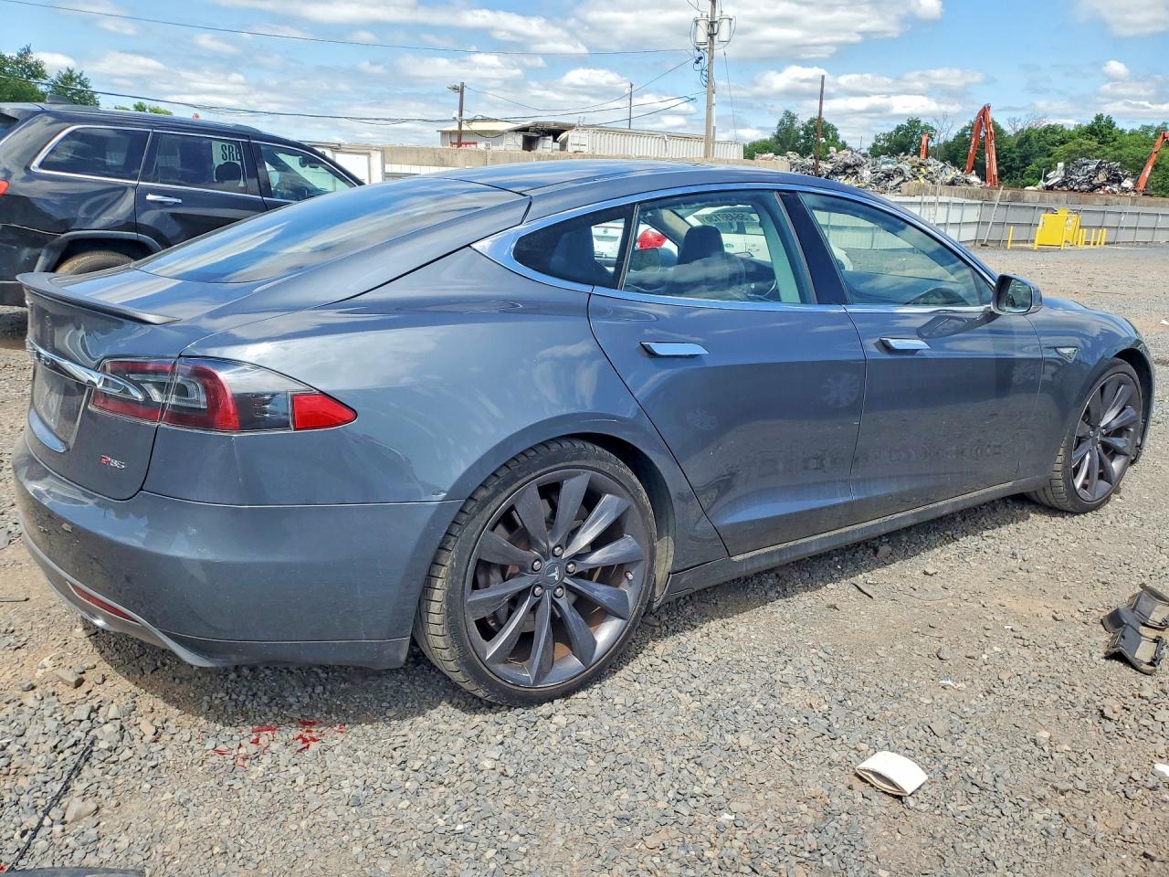 Tesla Model S