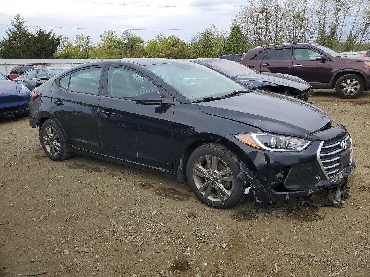 Hyundai ELANTRA Sel