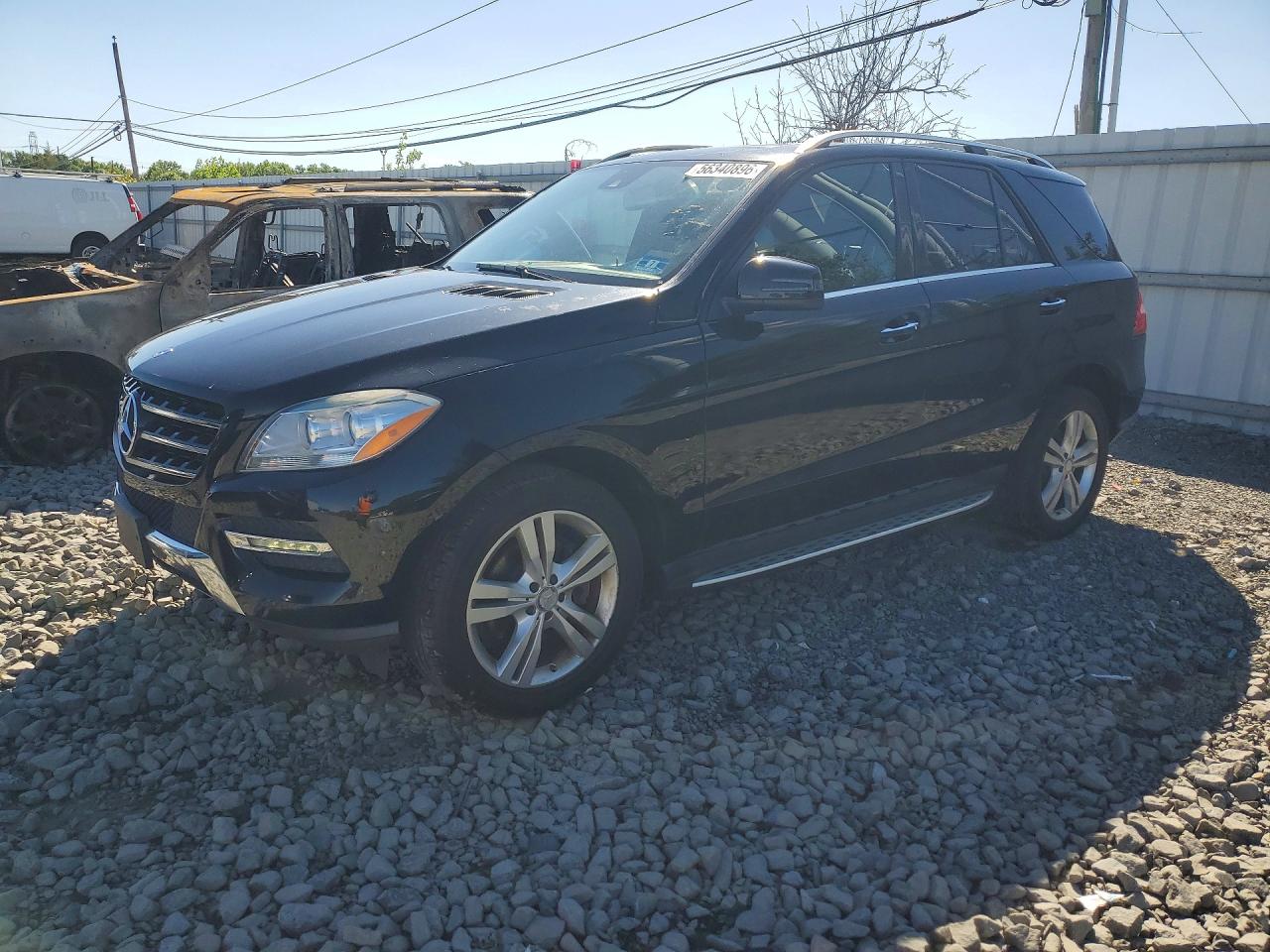 Salvage Mercedes-Benz M-Class Image