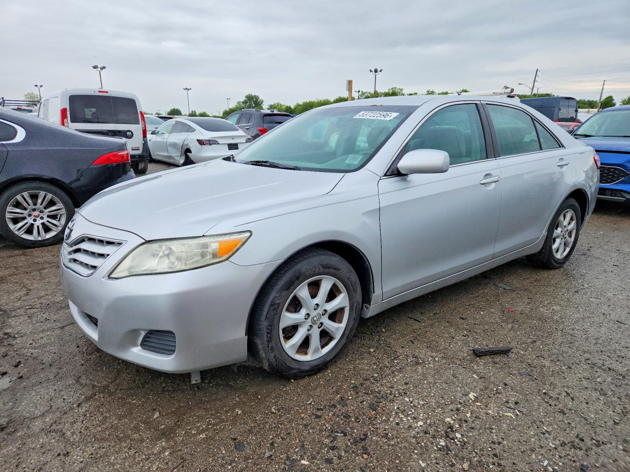 Salvage Toyota Camry Image