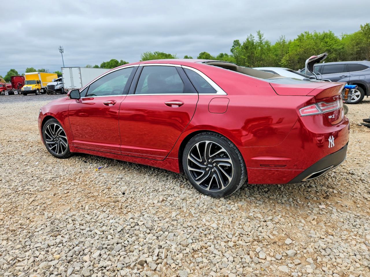 Lincoln MKZ Reserve