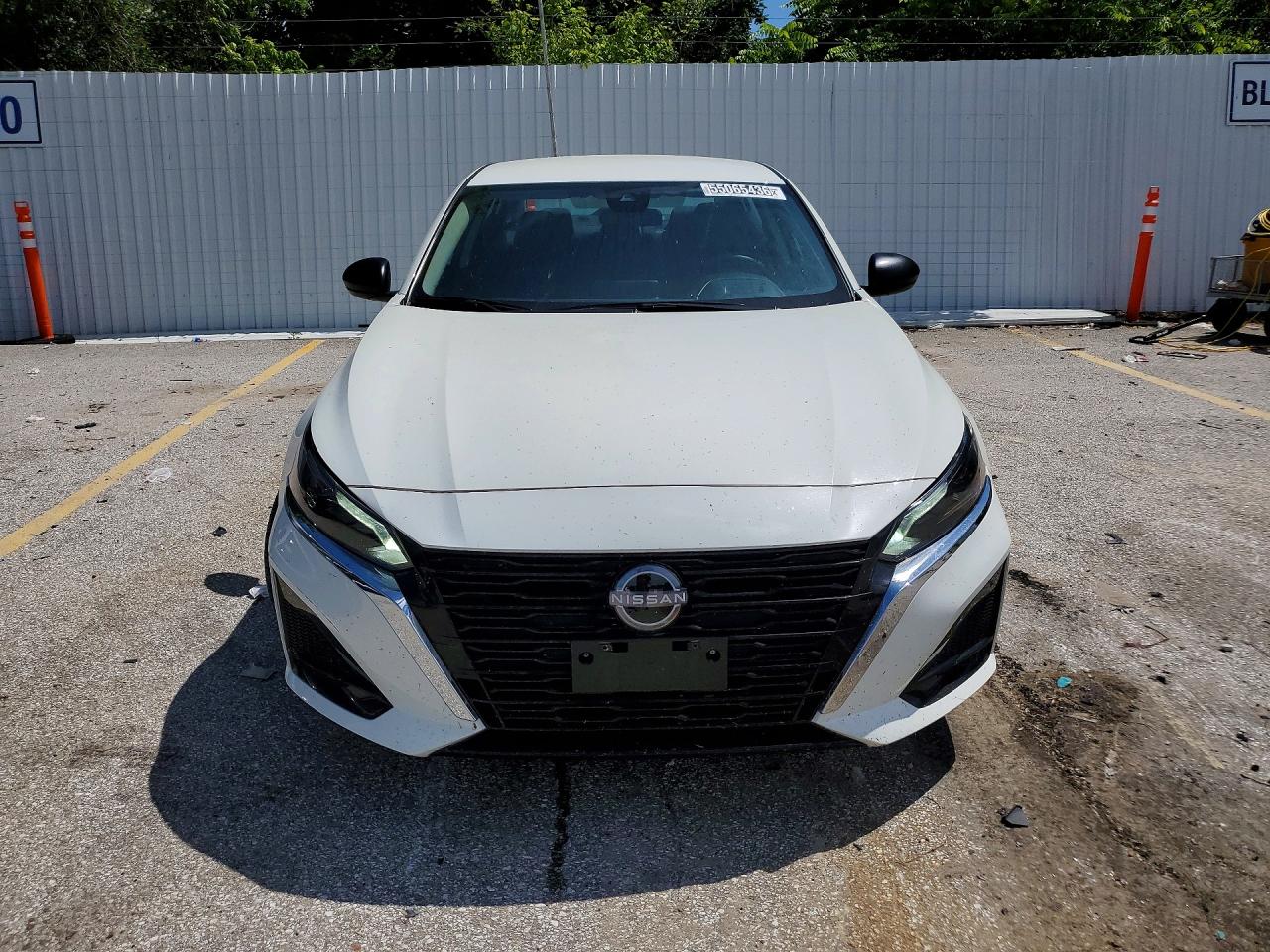Nissan Altima Sv