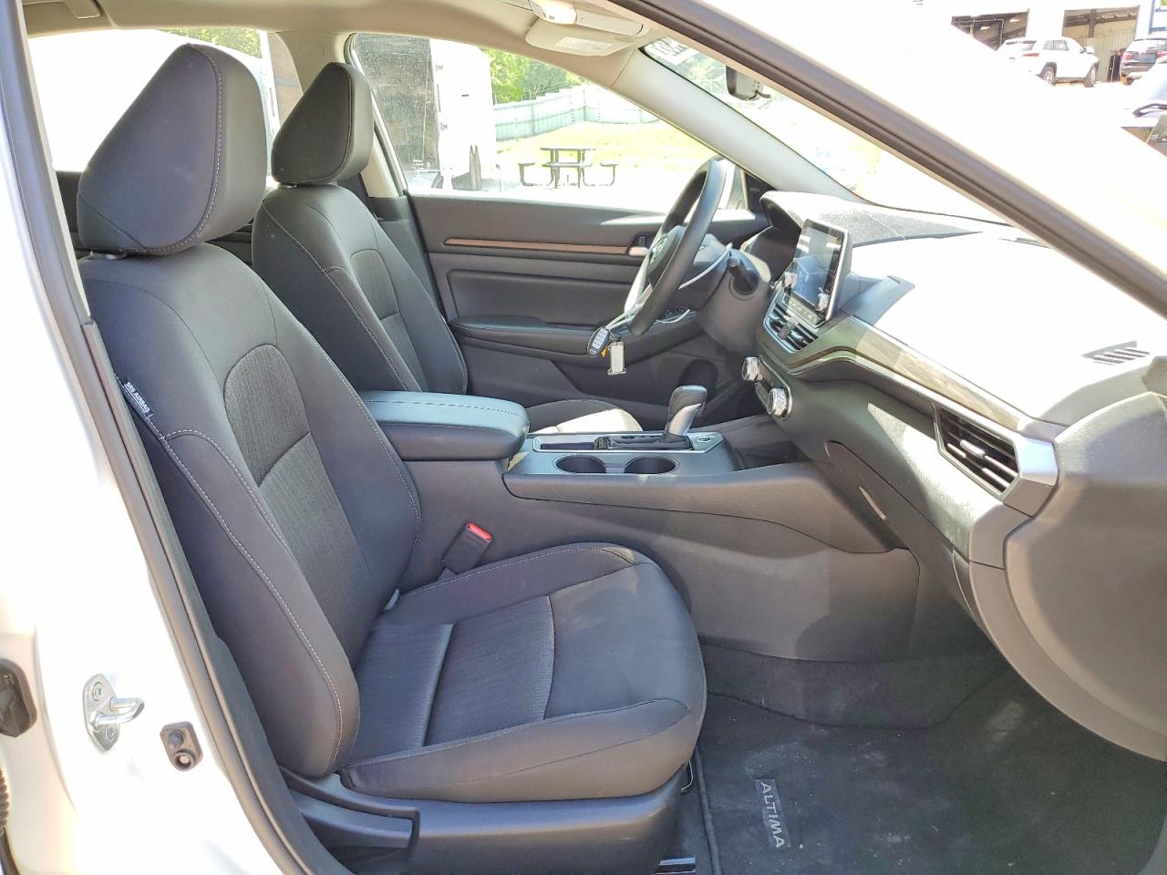 Nissan Altima Sv