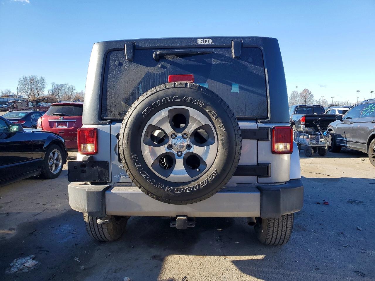 Jeep Wrangler Sahara