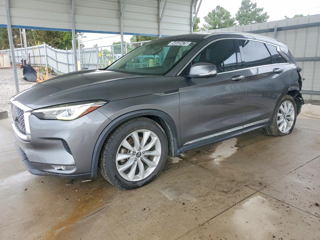 Salvage INFINITI Qx Image