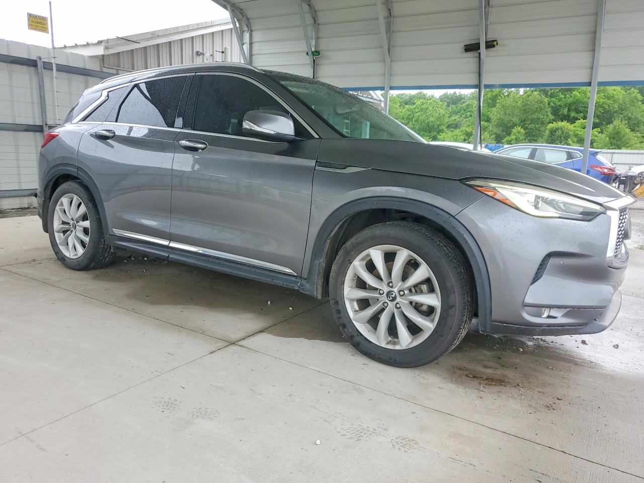 INFINITI Qx Essential