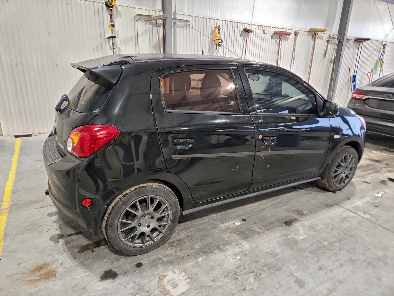 Mitsubishi Mirage Es
