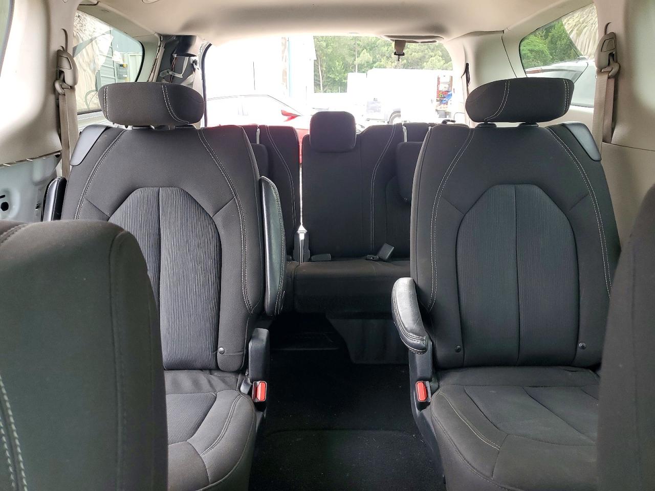 Chrysler Minivan Lx