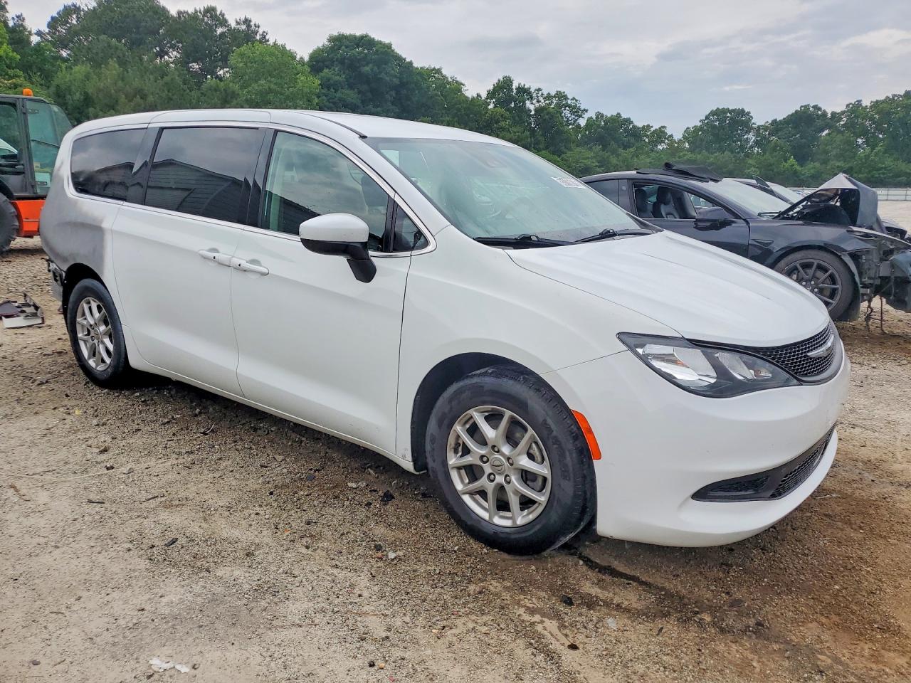Chrysler Minivan Lx