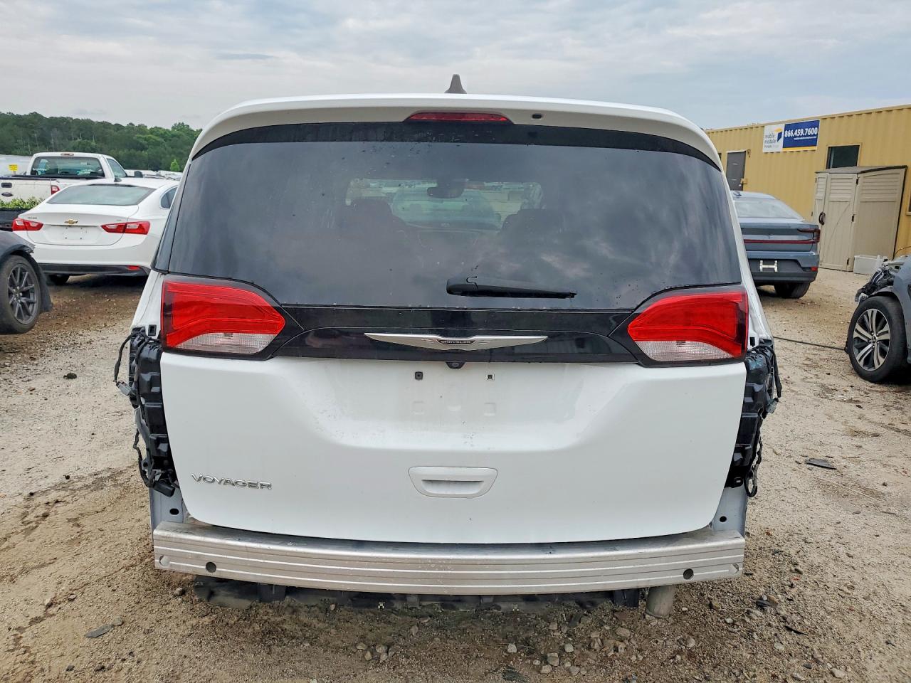 Chrysler Minivan Lx