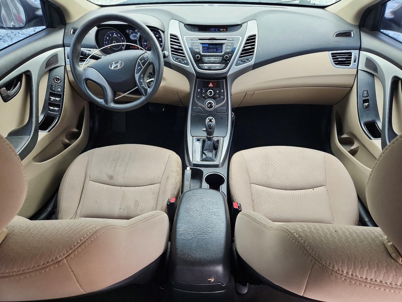 Hyundai ELANTRA Se