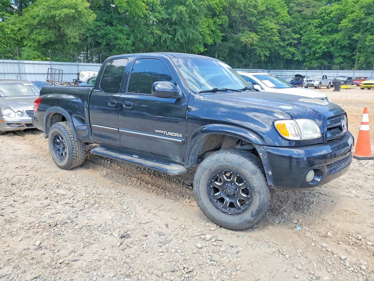 Toyota Tundra Access Cab Limited