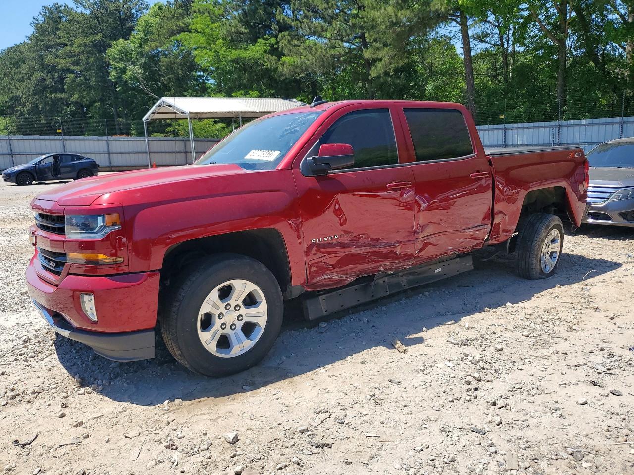 Salvage Chevrolet Silverado Image