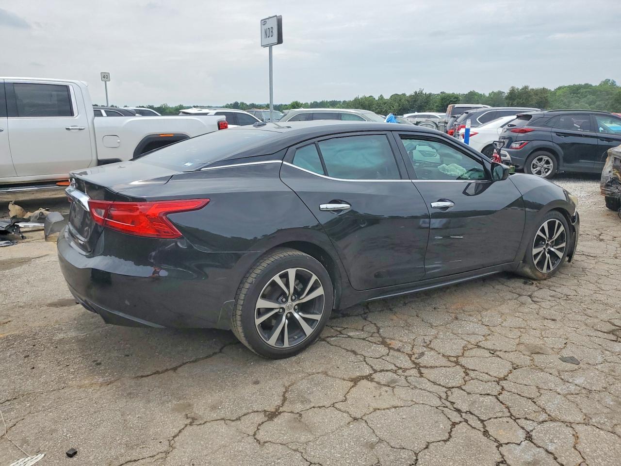 Nissan Maxima 3.5 S